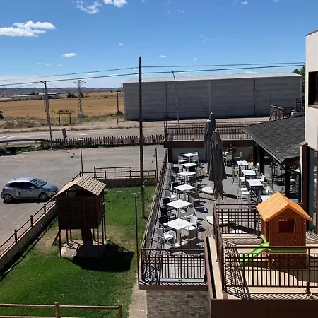 ホテル El Cobertizo 3*