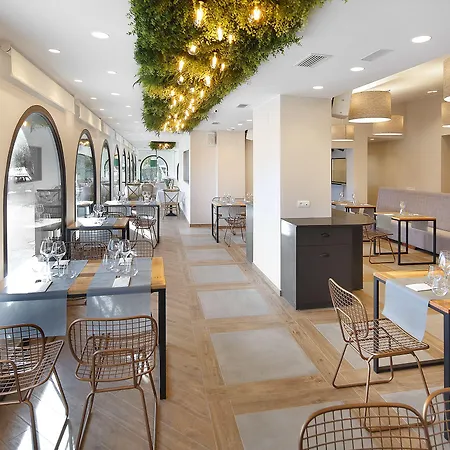 ホテル El Cobertizo 3*