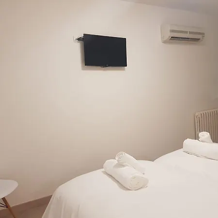 El Cobertizo 3* Plasencia del Monte
