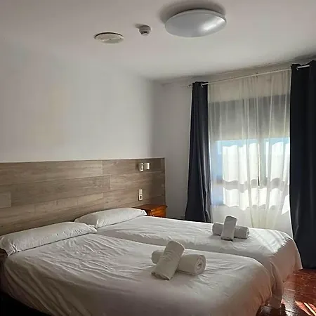 El Cobertizo 3*