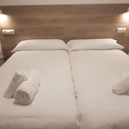 호텔 El Cobertizo 3*