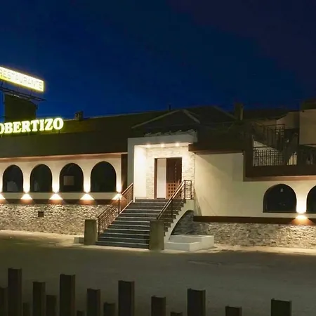 El Cobertizo Hotel Plasencia del Monte