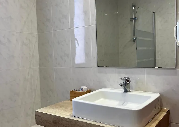 Hotel El Cobertizo 3*