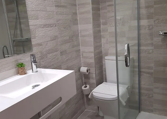 El Cobertizo 3* Plasencia del Monte